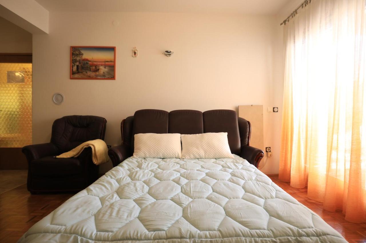 Apartmani Lovorka Punat Bagian luar foto