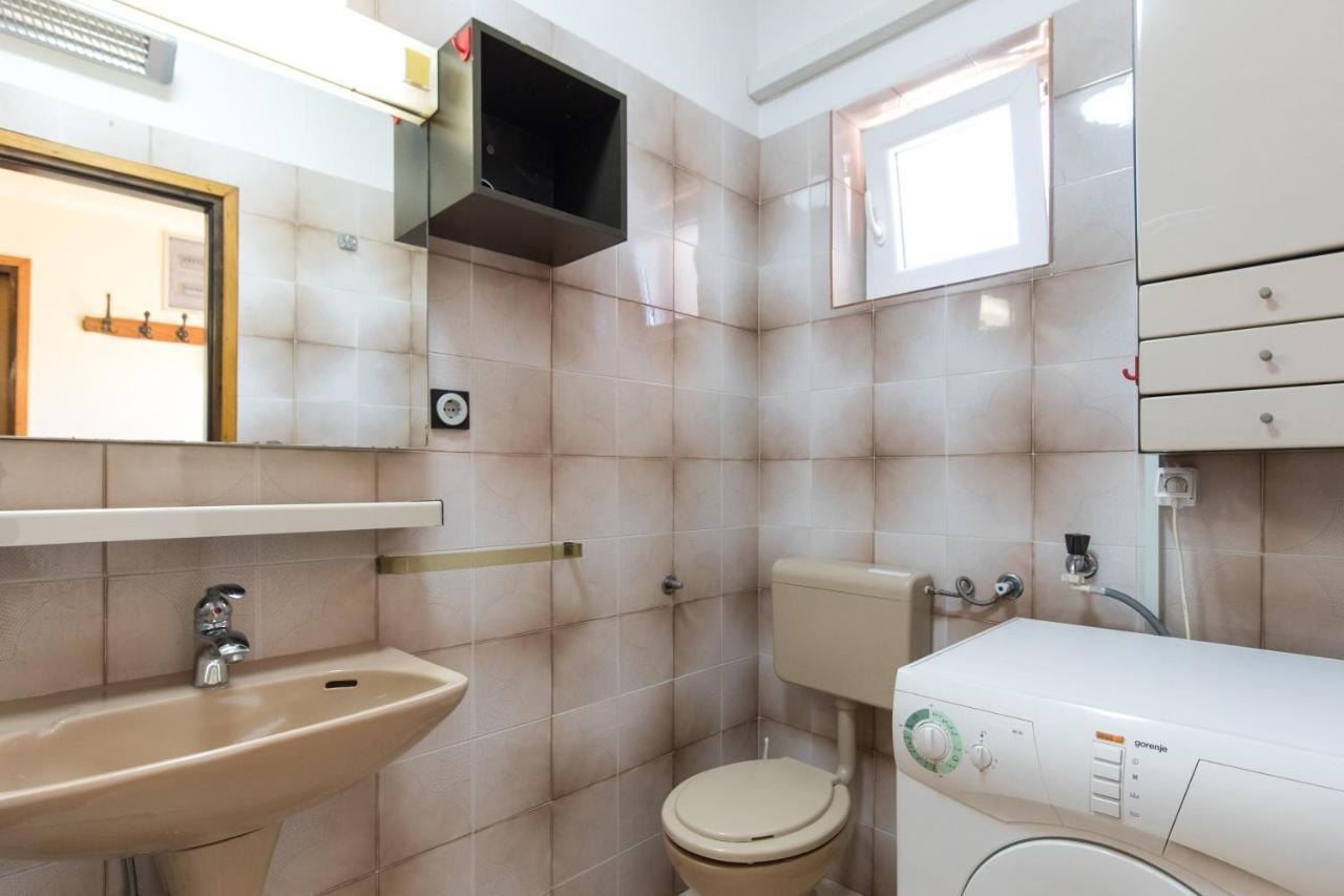 Apartmani Lovorka Punat Bagian luar foto