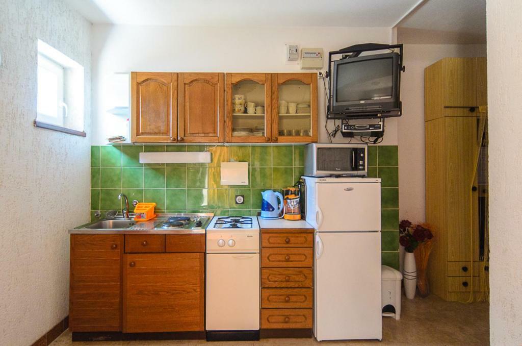 Apartmani Lovorka Punat Bagian luar foto