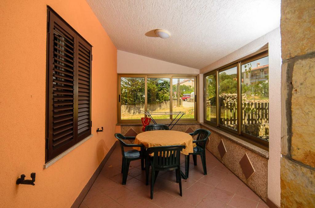 Apartmani Lovorka Punat Bagian luar foto