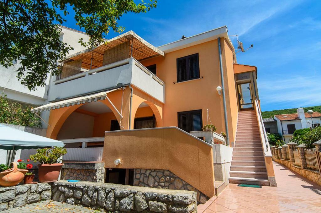 Apartmani Lovorka Punat Bagian luar foto